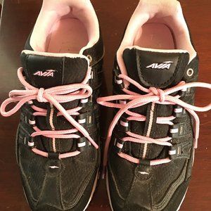 New AVIA RUNNING SHOES Size 7